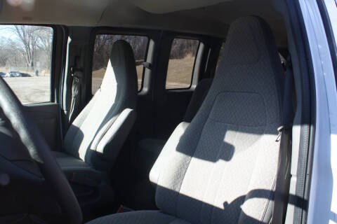 2019 Chevrolet Express LT 2500