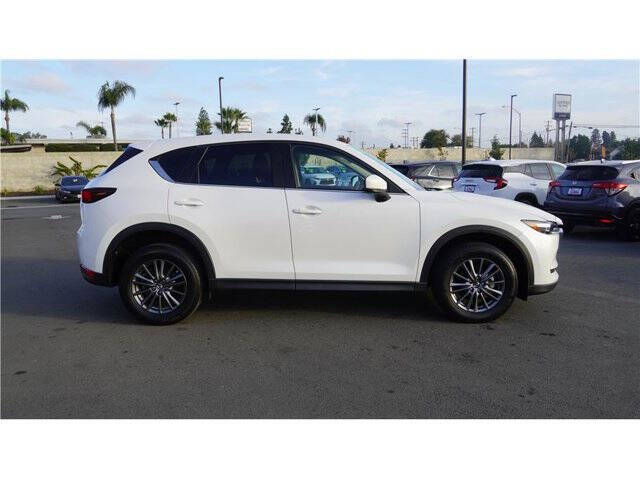 2017 Mazda CX-5 Sport