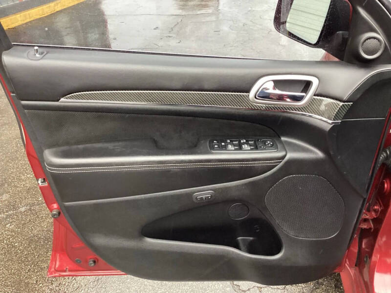 2012 Jeep Grand Cherokee SRT8