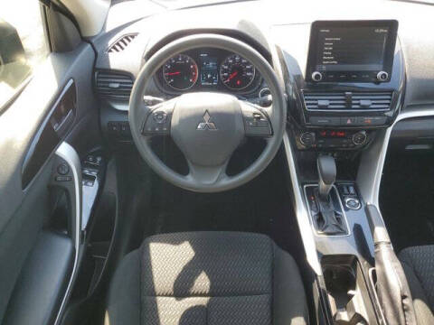 2024 Mitsubishi Eclipse Cross LE