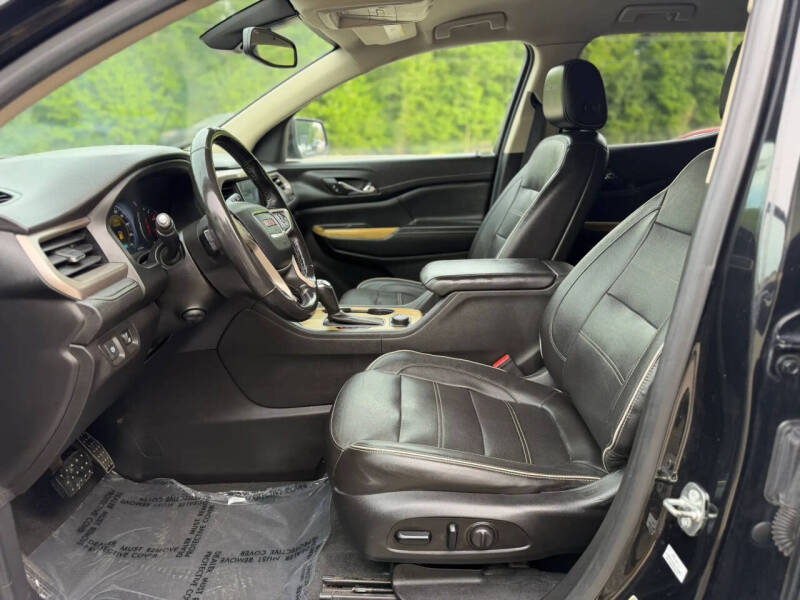 2019 GMC Acadia Denali