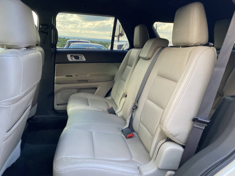 2011 Ford Explorer XLT