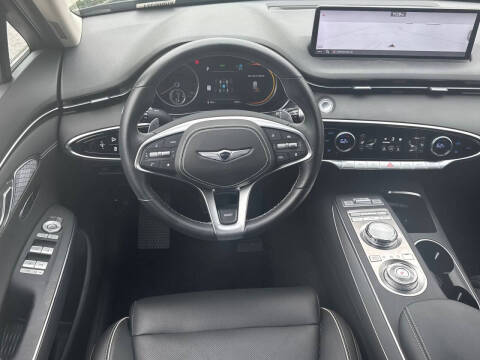 2023 Genesis Electrified GV70