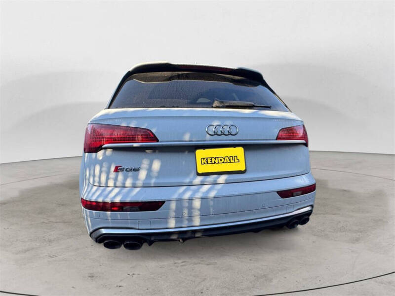 2022 Audi SQ5 3.0T quattro Premium Plus