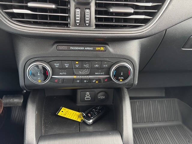 2025 Ford Escape Active