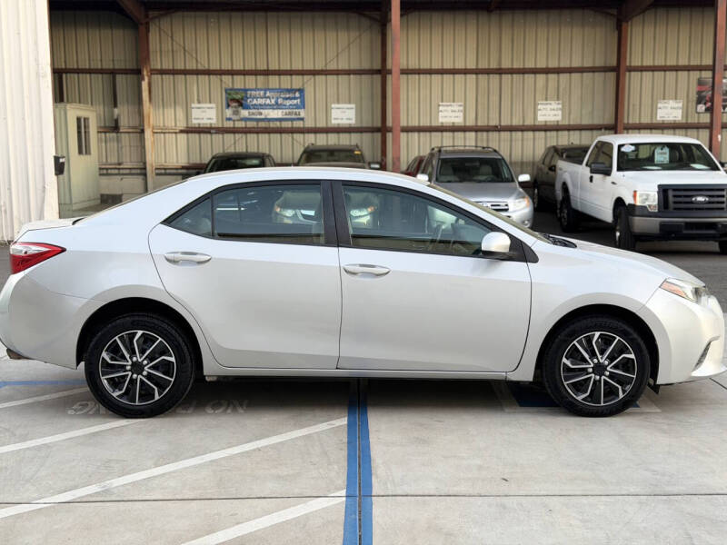2014 Toyota Corolla LE