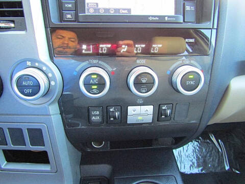 2014 Toyota Sequoia Limited