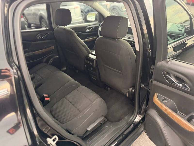2017 GMC Acadia SLE-1