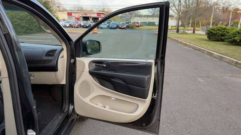 2015 Dodge Grand Caravan SE Plus