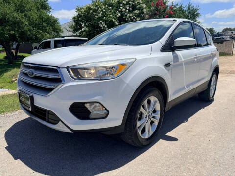 2019 Ford Escape SE Photo