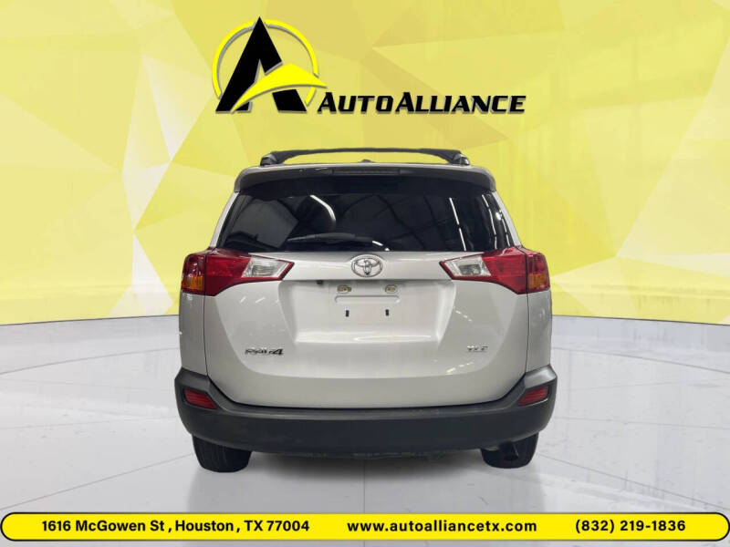 2014 Toyota RAV4 XLE