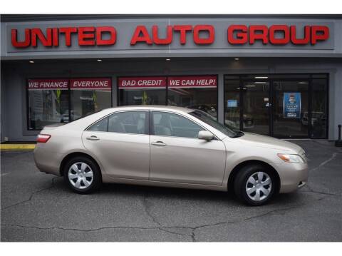 2007 Toyota Camry for sale at United Auto Group in Putnam CT