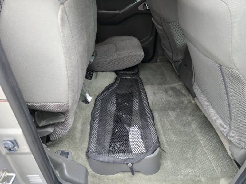 2017 Nissan Frontier SV