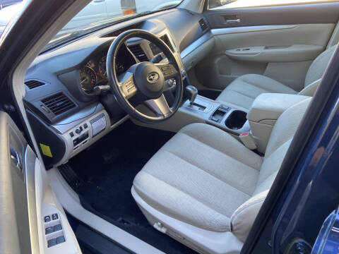 2011 Subaru Outback 2.5i Premium