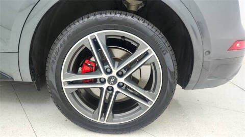 2024 Audi Q5 e quattro S line Prestg 55 TFSI
