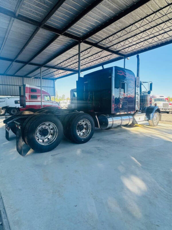 2006 Kenworth W900L