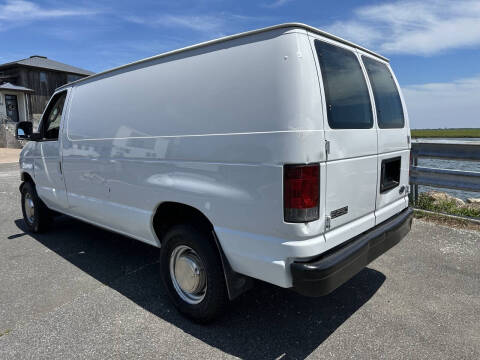 2003 Ford E-Series E-250
