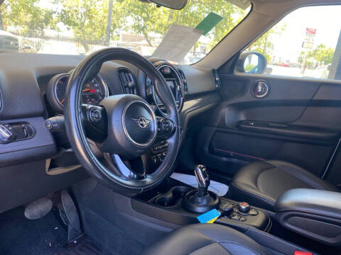2020 MINI Countryman Cooper
