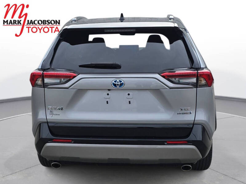 2023 Toyota RAV4 Hybrid XSE