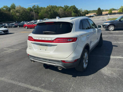 2019 Lincoln MKC Select