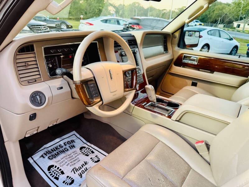 2014 Lincoln Navigator