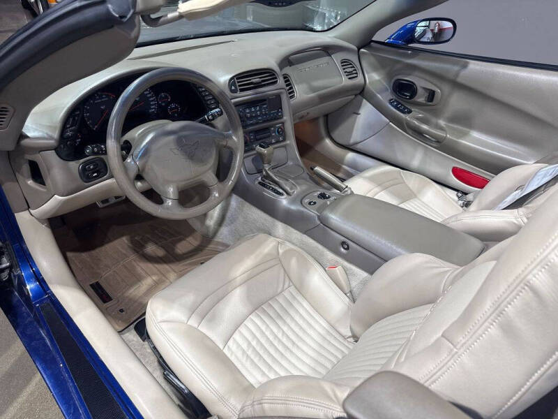 2004 Chevrolet Corvette