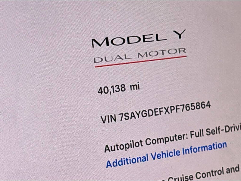 2023 Tesla Model Y Performance