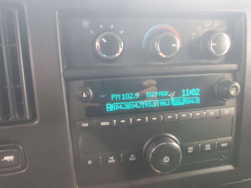 2023 Chevrolet Express 2500