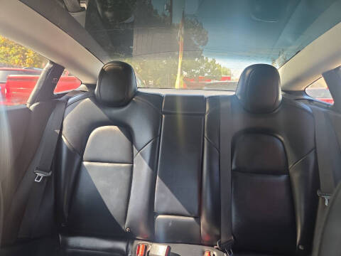 2019 Tesla Model 3 Standard Range