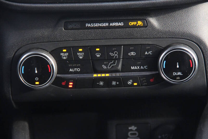 2025 Ford Escape ST-Line Select