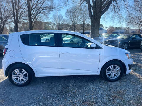 2012 Chevrolet Sonic LS