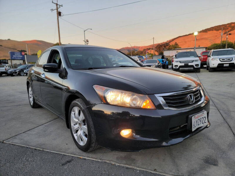 2010 Honda Accord null photo 5