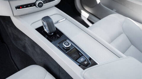 2023 Volvo XC60 B5 Core