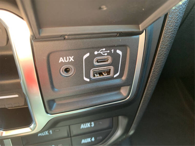 2026 Jeep Gladiator Willys