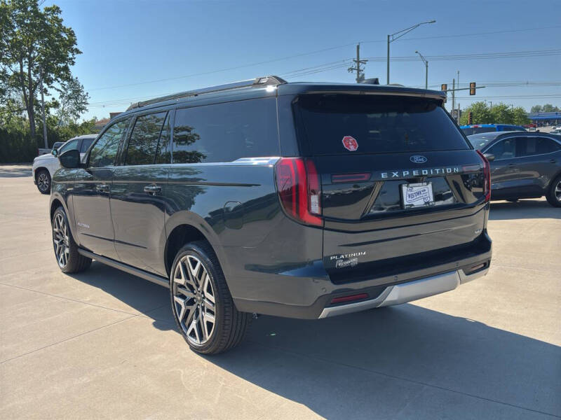 2026 Ford Expedition MAX Platinum