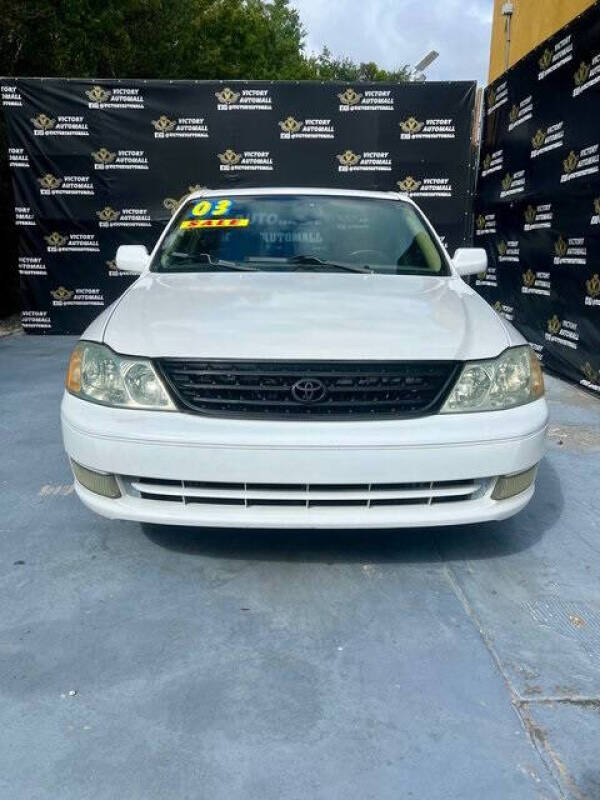 2003 Toyota Avalon XL