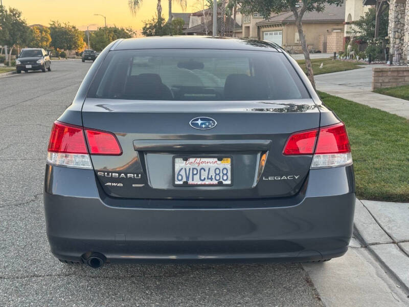 2012 Subaru Legacy 2.5i photo 6