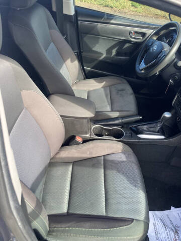 2017 Toyota Corolla LE