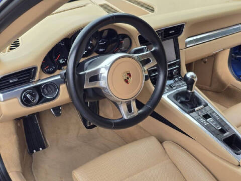 2014 Porsche 911 Carrera