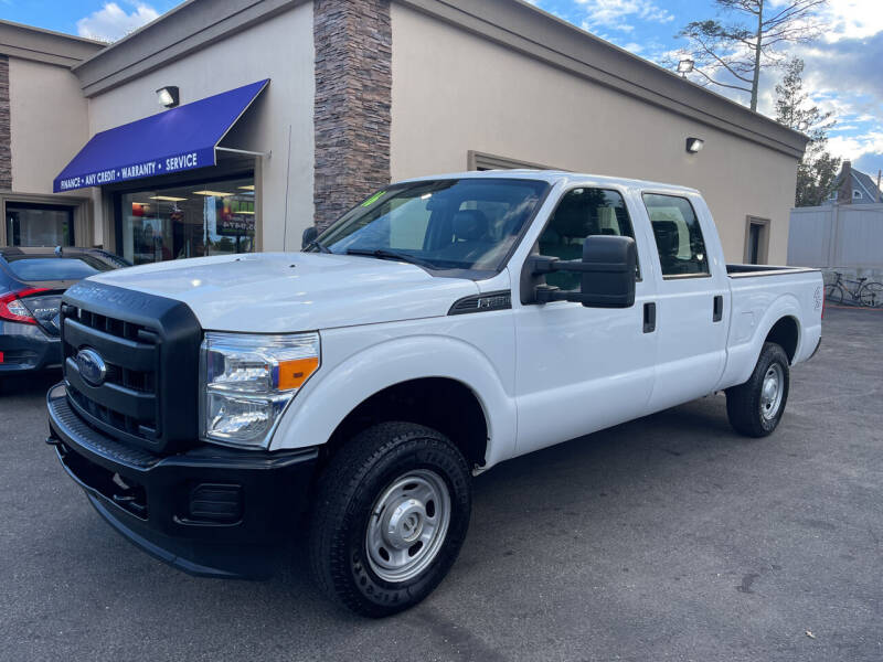 2016 Ford F-250 Super Duty for sale at CarMart One LLC in Freeport NY