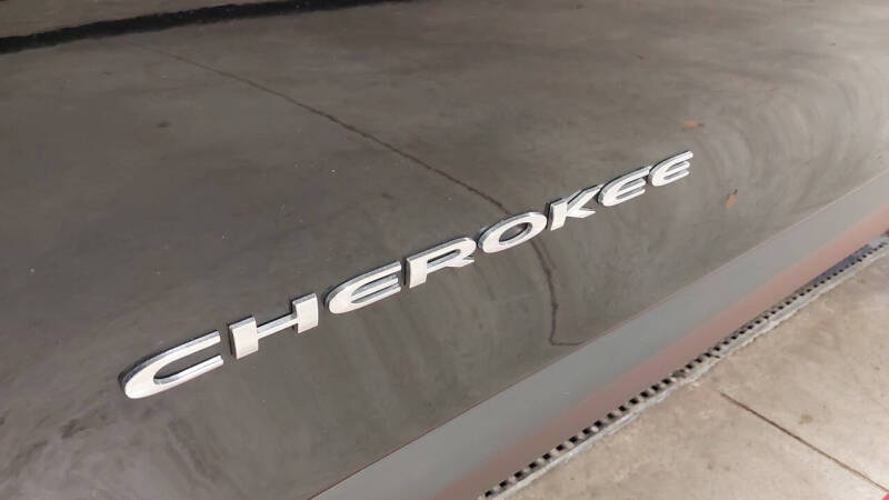 2019 Jeep Cherokee Latitude