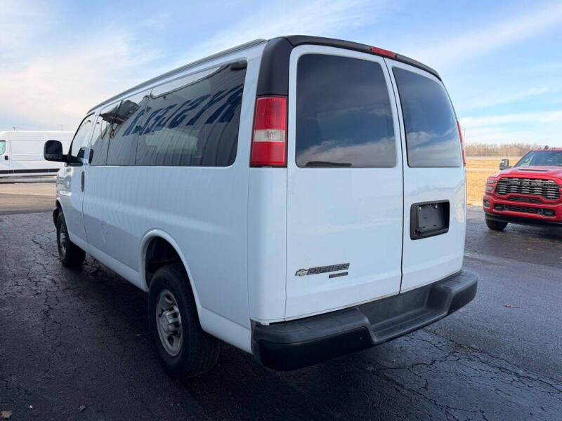 2015 Chevrolet Express 2500