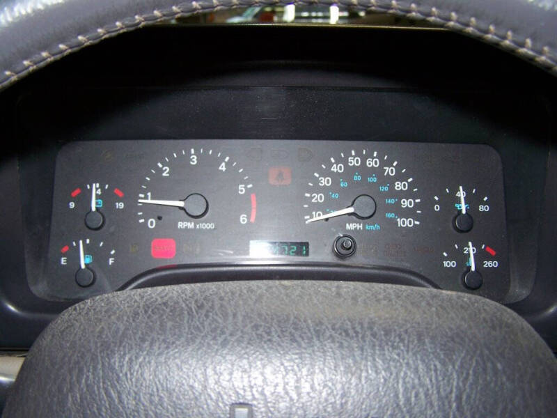 1999 Jeep Wrangler Sahara