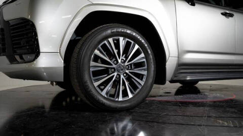 2023 Lexus LX 600 Premium