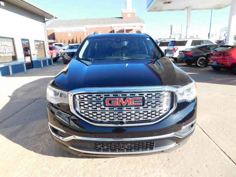 2017 GMC Acadia Denali