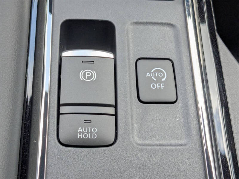 2025 Nissan Pathfinder Rock Creek