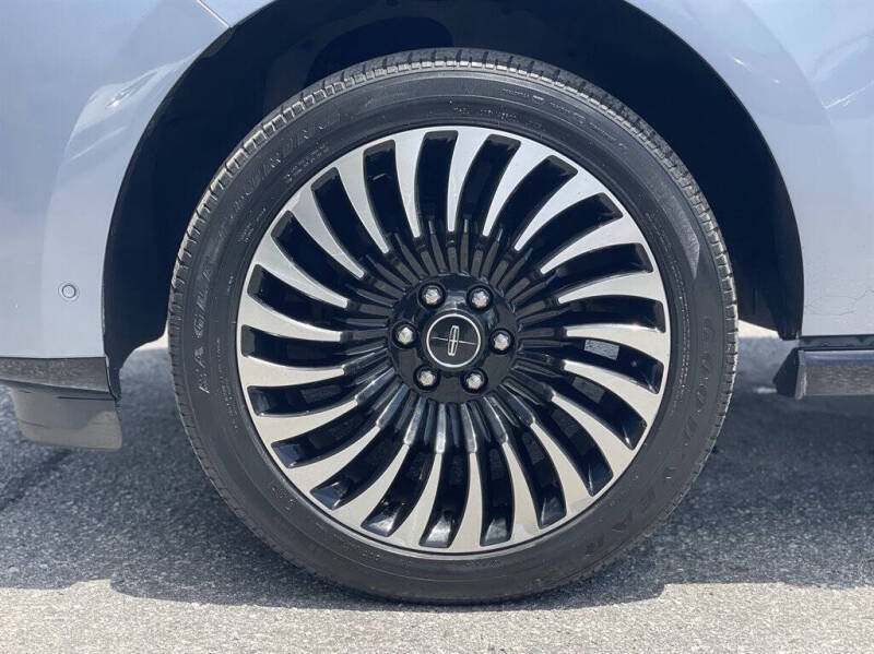 2018 Lincoln Navigator Black Label