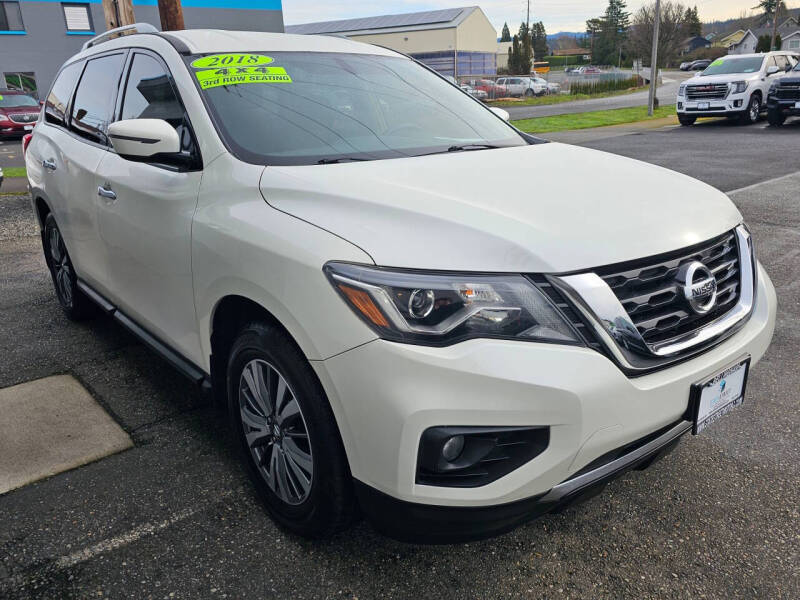 2018 Nissan Pathfinder SV