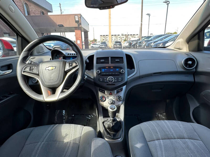 2012 Chevrolet Sonic LT