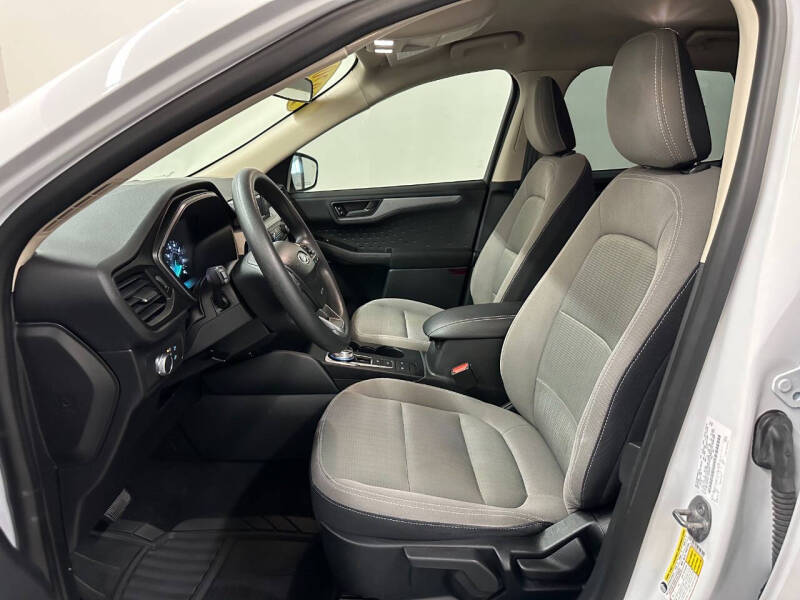 2020 Ford Escape S